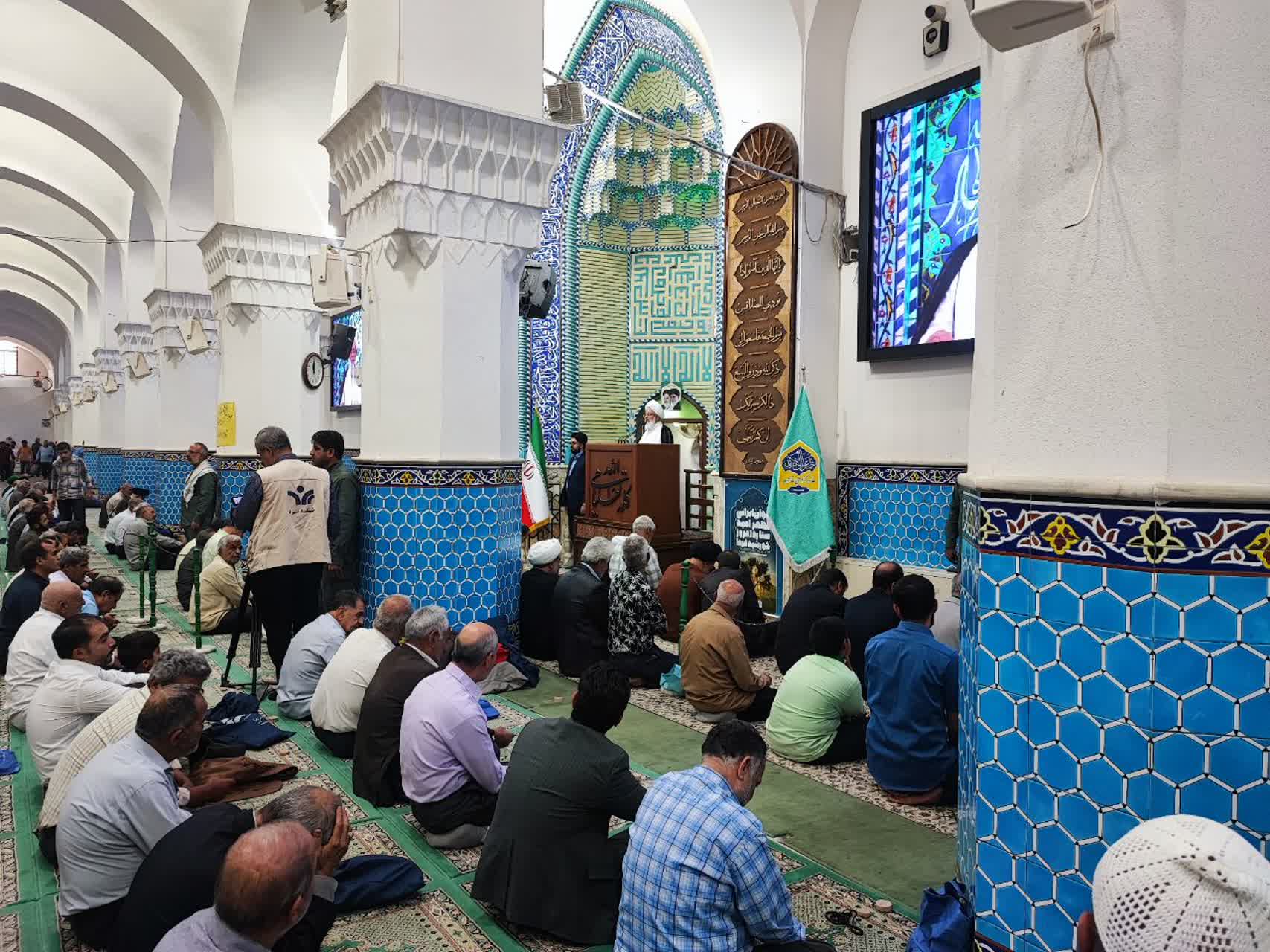 نماز جمعه یزد 2 آبان